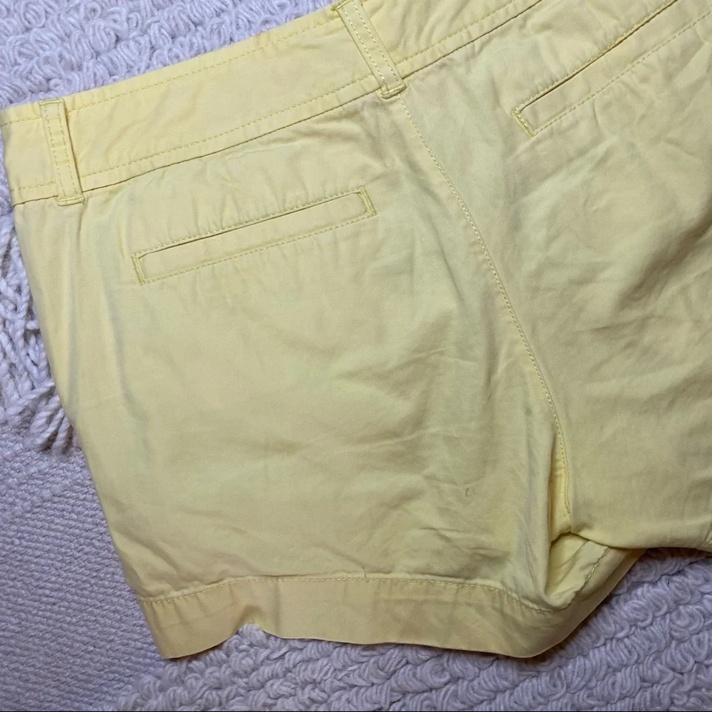 LILLY PULITZER starfruit yellow Callahan shorts 8 - Picture 11 of 14
